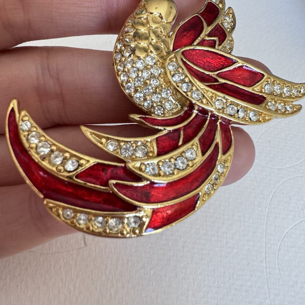 Vintage Giorgio Gold tone with Red Enamel & Clear Crystals Bird BROOCH - Picture 3 of 6